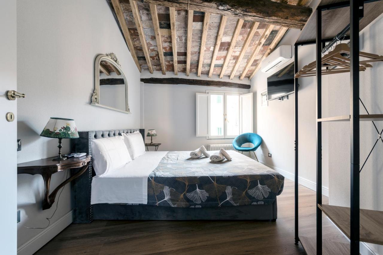 31 Steps To Heaven - Heart Of Lucca Apartment Екстериор снимка